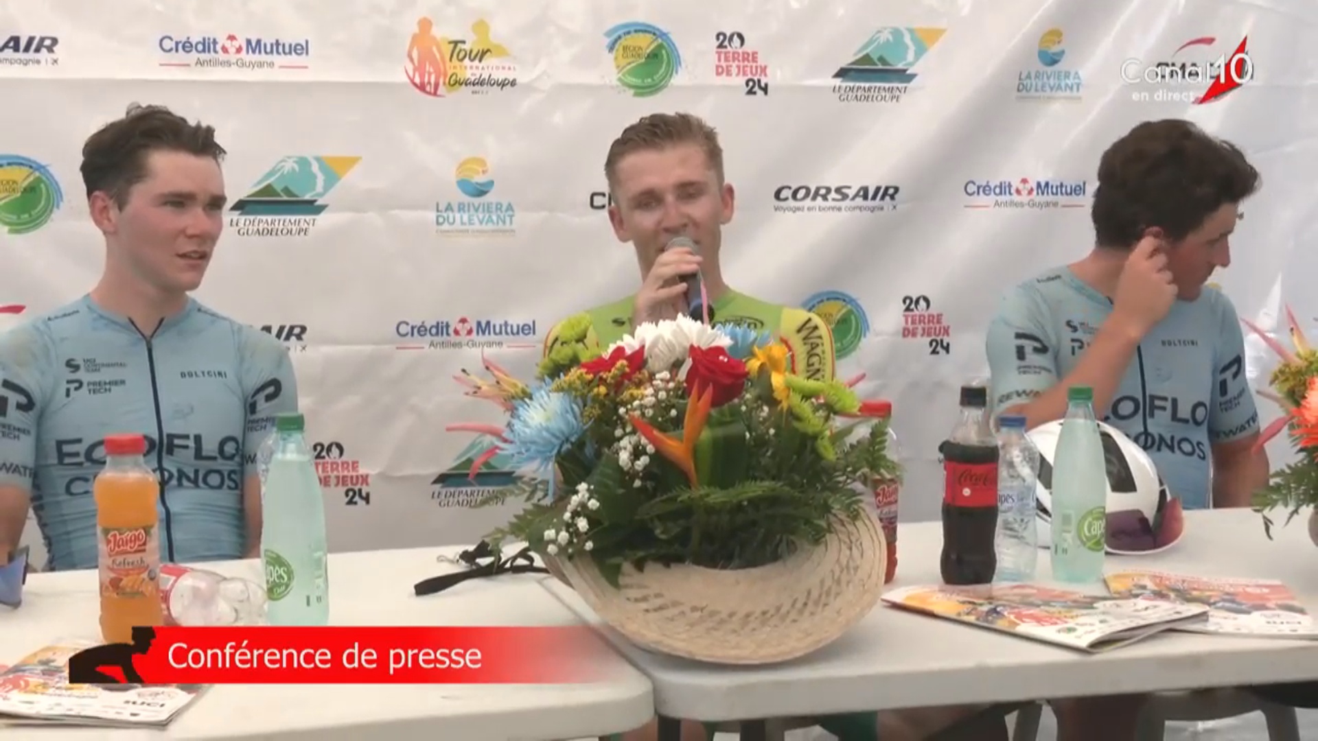 Guadeloupe. Tour cycliste Quentin BEZZA remporte la 1ère étape et devient maillot Jaune. Arrivée et  interview (Canal 10)