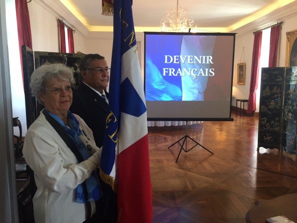 [Vidéo] REUNION. 60 personnes ont reçu  la nationalité française à la Préfecture (Source freedom)